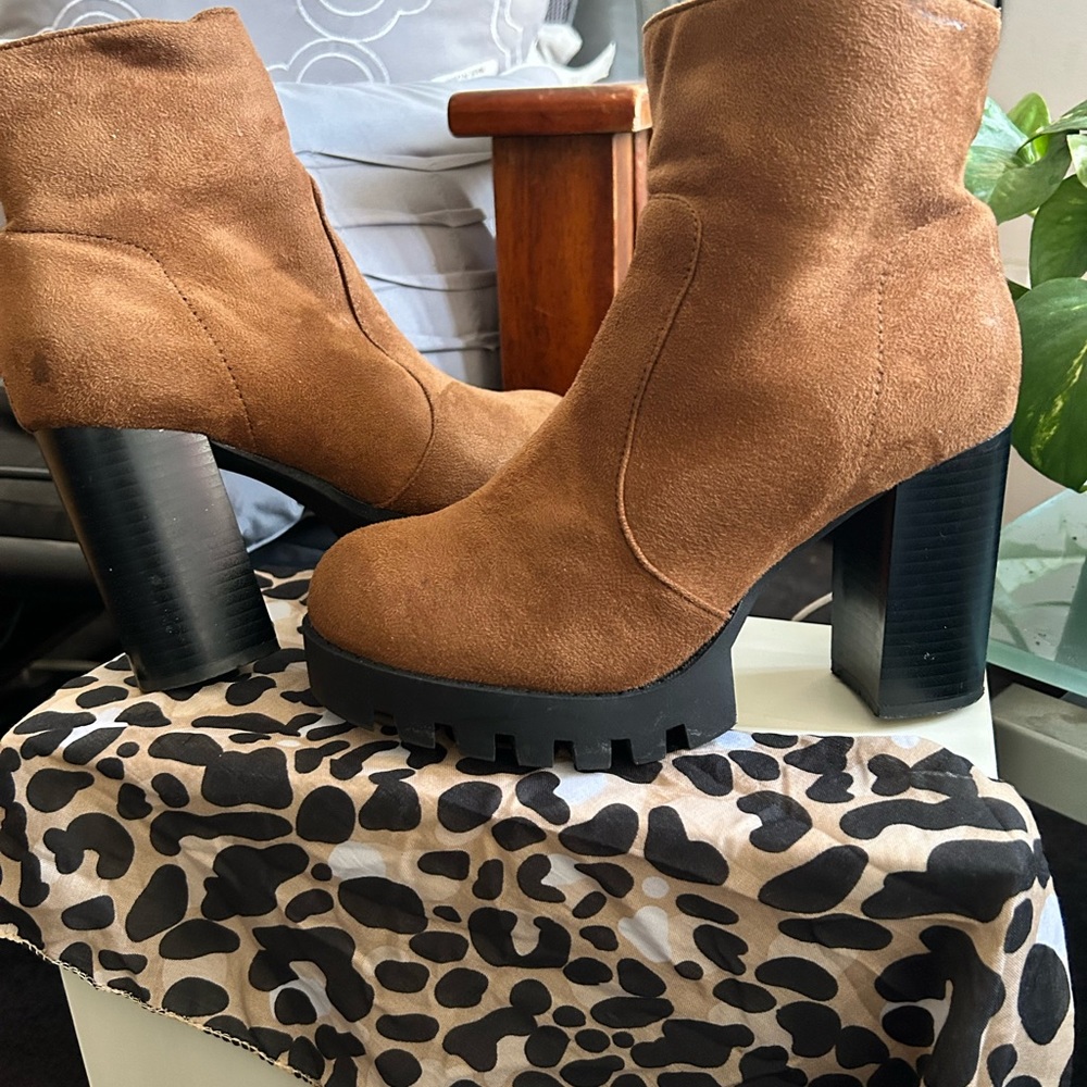 Unilady Platform Boots